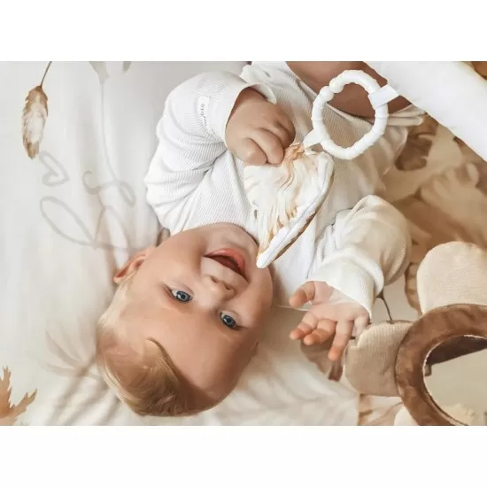 Salteluta cu arcada interactiva pentru copii si bebelusi, activitati cu jucarii senzoriale Boho Salteluta cu arcada interactiva pentru copii si bebelusi, activitati cu jucarii senzoriale Boho