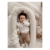 Suport de dormit Babynest 2in1 bara protectie patut Premium In Bej Inchis by BabySteps, 95x53 cm