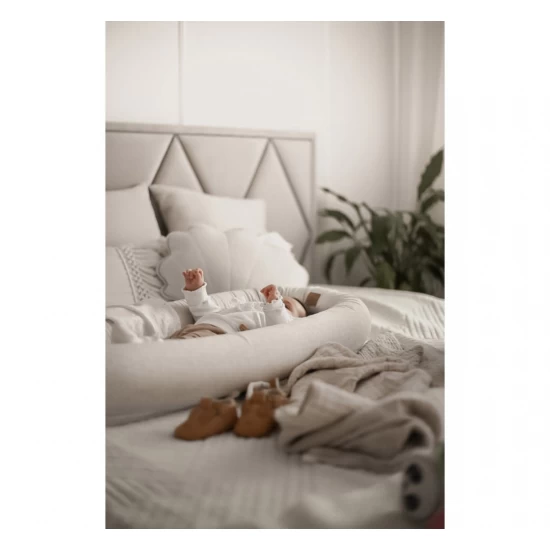 Suport de dormit Babynest 2in1 bara protectie patut Premium In Bej Inchis by BabySteps, 95x53 cm