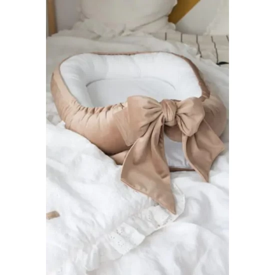 Suport de dormit Babynest Premium Bumbac Organic si Catifea Bej cu Funda by BabyLy, 80x50 cm