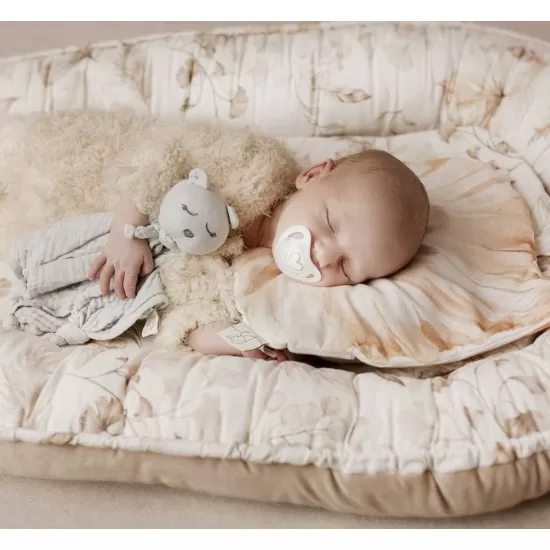 Suport de dormit Babynest Premium Bumbac si Catifea Nature Soft Grey by BabySteps 70x35 cm