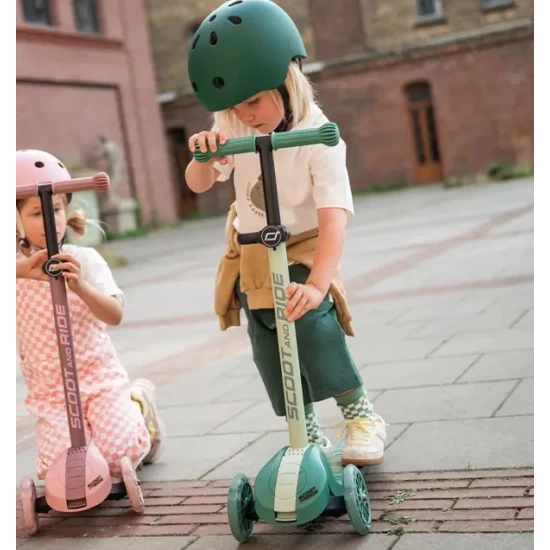 Trotineta copii pliabila, reglabila, roti luminoase, Highwaykick 3S Led Forest, 3+ ani, pana la 50 kg, Scoot and Ride