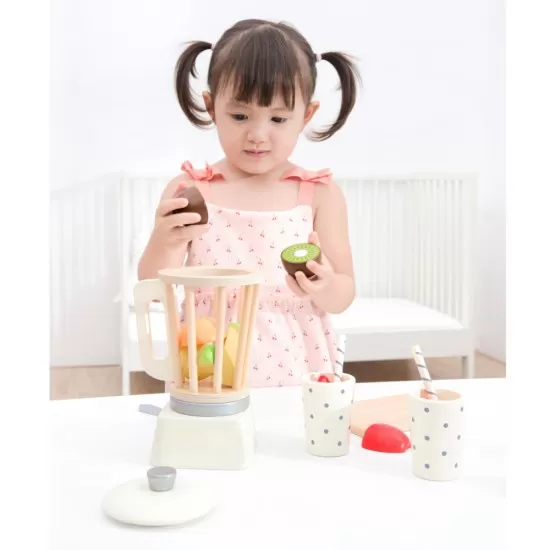 Set de joaca New Classic Toys - Blender pentru smoothie Set de joaca New Classic Toys - Blender pentru smoothie