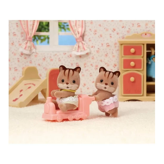 Figurine Sylvanian Families - Gemenii Veverite Figurine Sylvanian Families - Gemenii Veverite