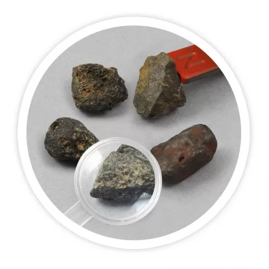Kit de sapat - Roci din spatiu Kit de sapat - Roci din spatiu
