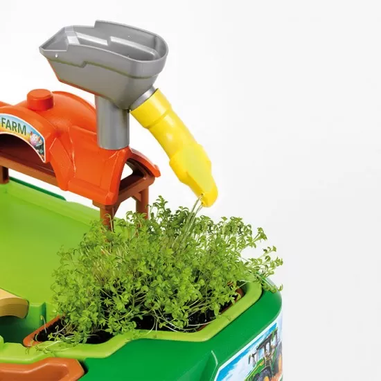 Masuta de joaca cu apa si nisip 2 in 1 - Ferma John Deere Masuta de joaca cu apa si nisip 2 in 1 - Ferma John Deere
