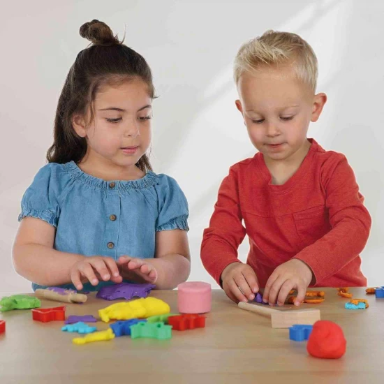 Plastilina Stralucitoare 4 Culori Plastilina Stralucitoare 4 Culori
