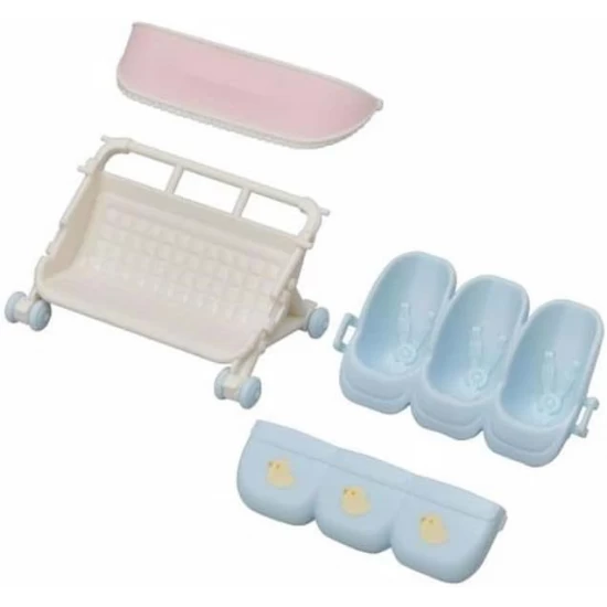 Sylvanian Families - Carucior pentru iepurasi tripleti