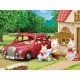 Set de joaca Sylvanian Families - Masina rosie de familie Set de joaca Sylvanian Families - Masina rosie de familie