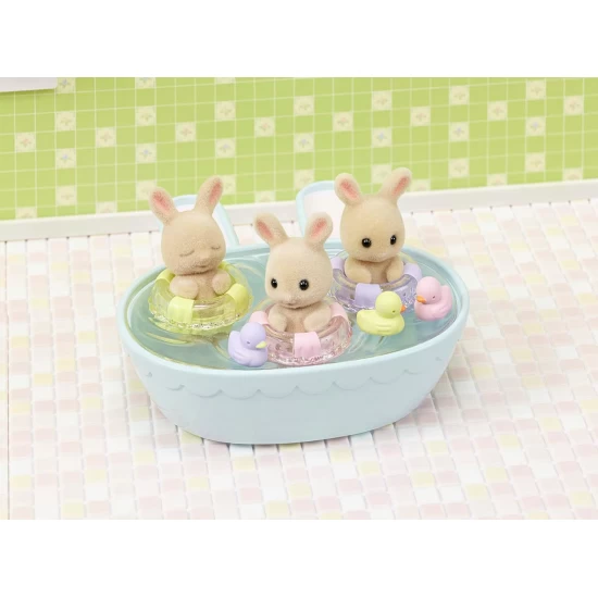 Set de joaca Sylvanian Families Iepurasi Tripleti cu accesorii baie Set de joaca Sylvanian Families Iepurasi Tripleti cu accesorii baie