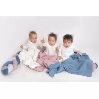Paturica bebe tricotata bumbac 72 x 110 cm Puzzle Alb