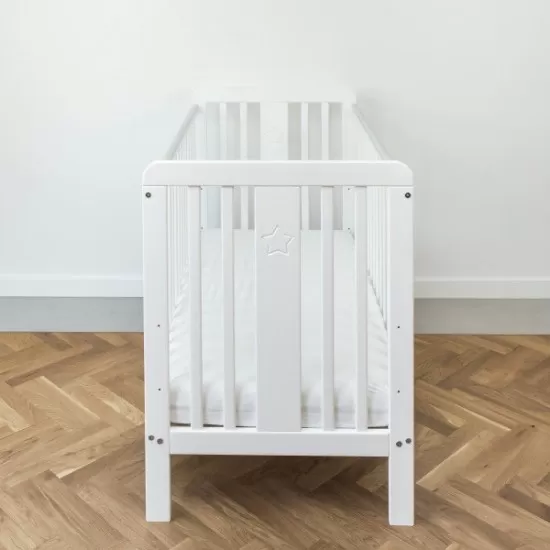 Patut din lemn masiv pentru bebe Star Baby Alb 120 x 60 cm Patut din lemn masiv pentru bebe Star Baby Alb 120 x 60 cm
