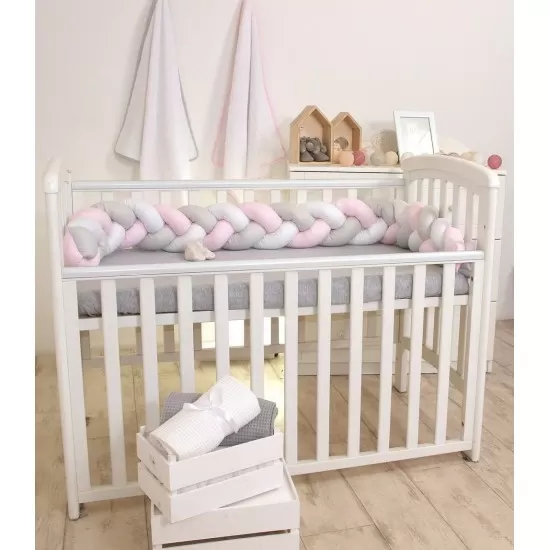 Protectie laterala patut bebe bumper impletit inchidere velcro bumbac White Pink Grey 210 cm Protectie laterala patut bebe bumper impletit inchidere velcro bumbac White Pink Grey 210 cm