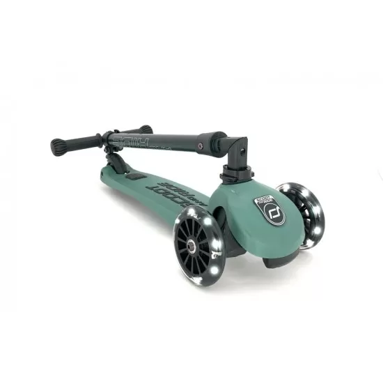 Trotineta copii pliabila cu roti luminoase Scoot and Ride HighwayKick 3 Forest Trotineta copii pliabila cu roti luminoase Scoot and Ride HighwayKick 3 Forest