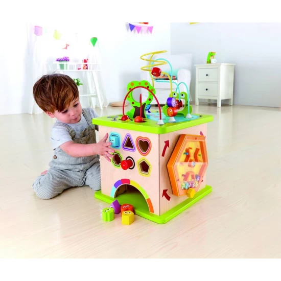 Centru de activitati cu elemente din natura pentru bebelusi Hape