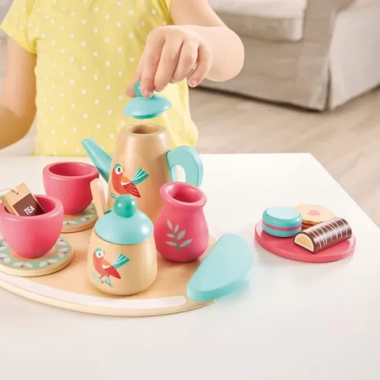Jucarie din lemn Hape - Set de ceai 14 piese Jucarie din lemn Hape - Set de ceai 14 piese