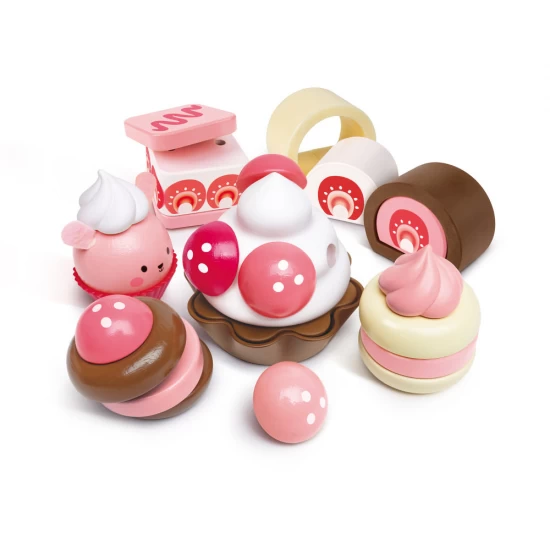 Set de joaca din lemn desert cu capsuni 7 piese Set de joaca din lemn desert cu capsuni 7 piese