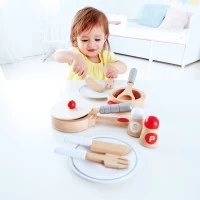 Set de joaca ustensile bucatarie din lemn Hape