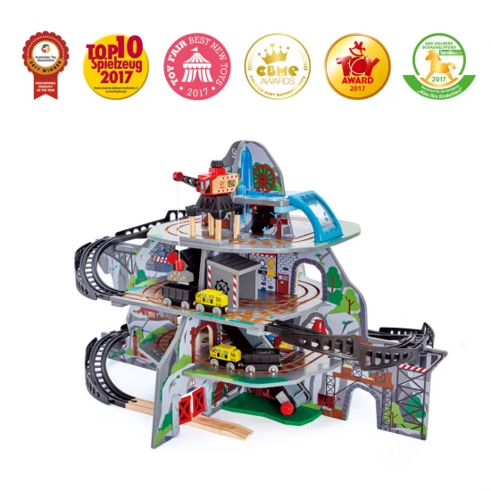 Set de joaca din lemn tren si mina in munte Hape 32 piese Set de joaca din lemn tren si mina in munte Hape 32 piese