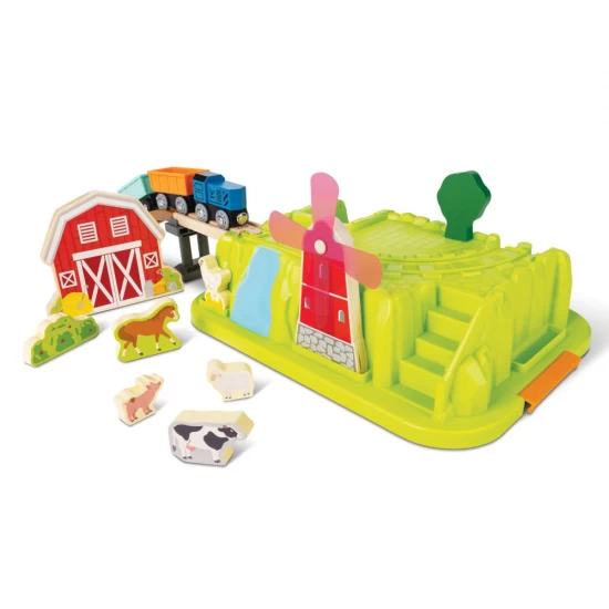 Set de joaca din lemn Hape - Trenuletul de la ferma (40 piese)
