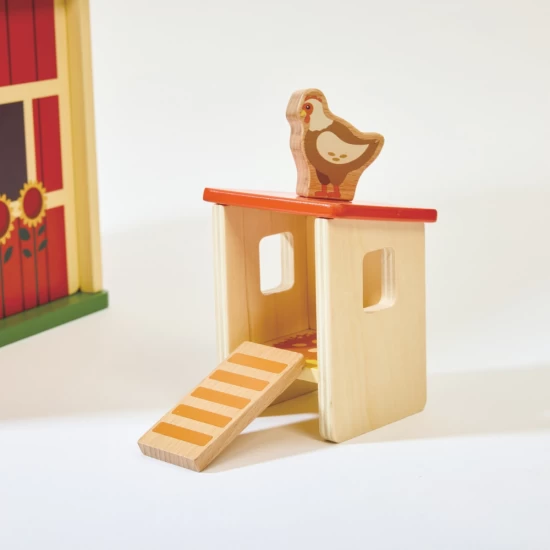 Set de joaca din lemn Ferma Animalelor Hape 33 piese