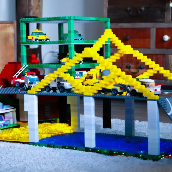 Set constructie pentru copii, Camion tractare cu lumini si sunete Stax, 75 blocuri de constructie si 6 STAX, +6 ani