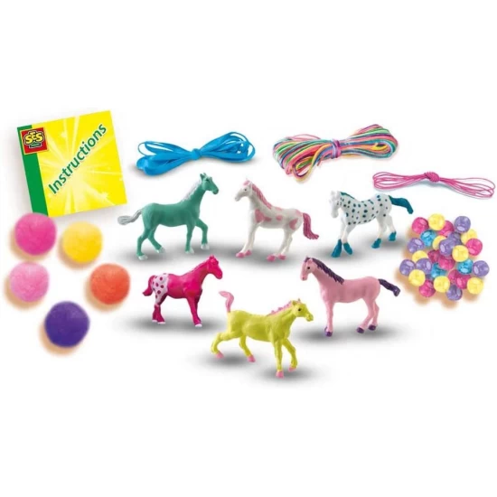 Set creativ Bijuterii cu pompoane si caluti