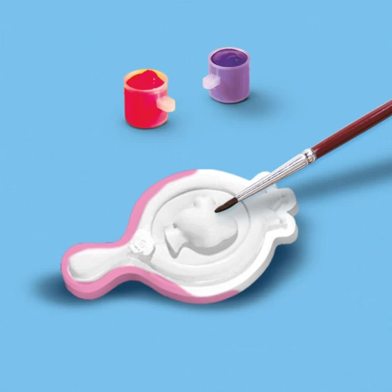 Set creativ de copii cu mulaj si 3 panze de pictat printese Set creativ de copii cu mulaj si 3 panze de pictat printese