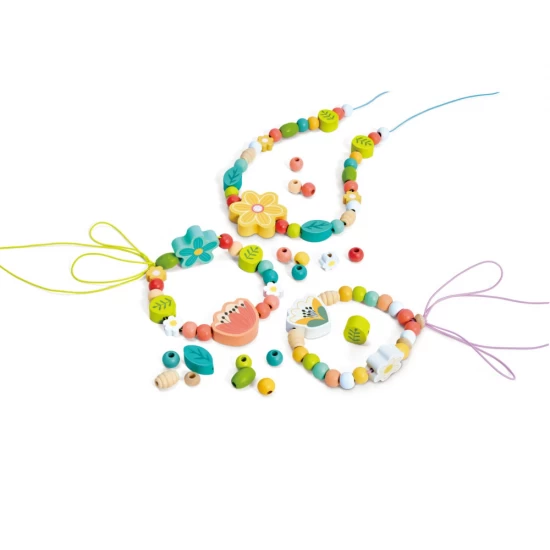 Set creativ margele colorate din lemn in gentuta Hape 130 piese