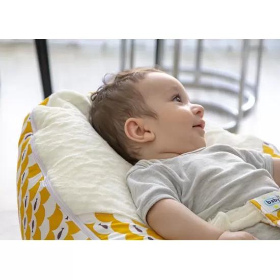 Fotoliu pentru bebelusi cu ham de siguranta Baby Bean Bed Gri