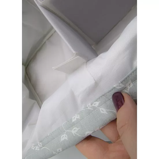 Geanta organizator pentru scutece si accesorii copii/bebelusi BabyJem 25x35 cm Gri Geanta organizator pentru scutece si accesorii copii/bebelusi BabyJem 25x35 cm Gri