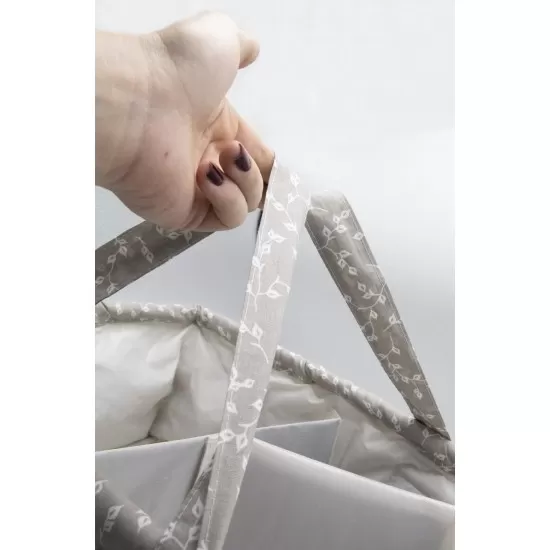 Geanta organizator pentru scutece si accesorii copii/bebelusi BabyJem 25x35 cm Gri Geanta organizator pentru scutece si accesorii copii/bebelusi BabyJem 25x35 cm Gri
