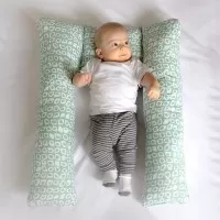 Perna 3 in 1 - Babynest, perna pentru gravide si pentru alaptare in forma de U BabyJem Culoare Verde