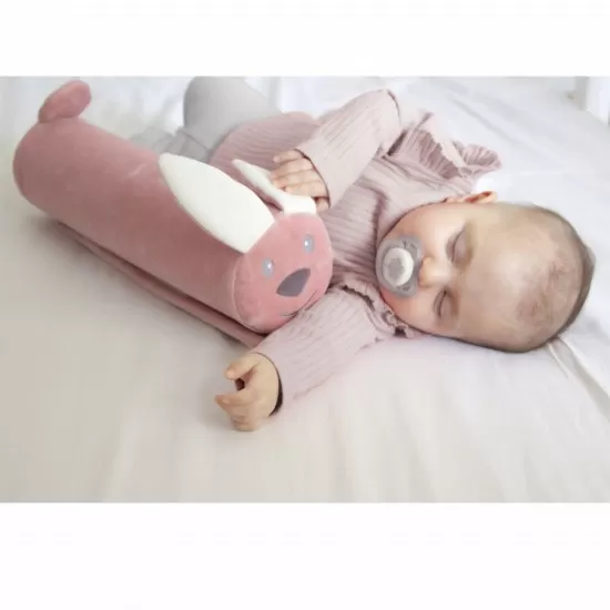 Pernuta pozitionator anti-rasucire BabyJem pentru bebelusi 34x36cm Culoare Roz Pernuta pozitionator anti-rasucire BabyJem pentru bebelusi 34x36cm Culoare Roz