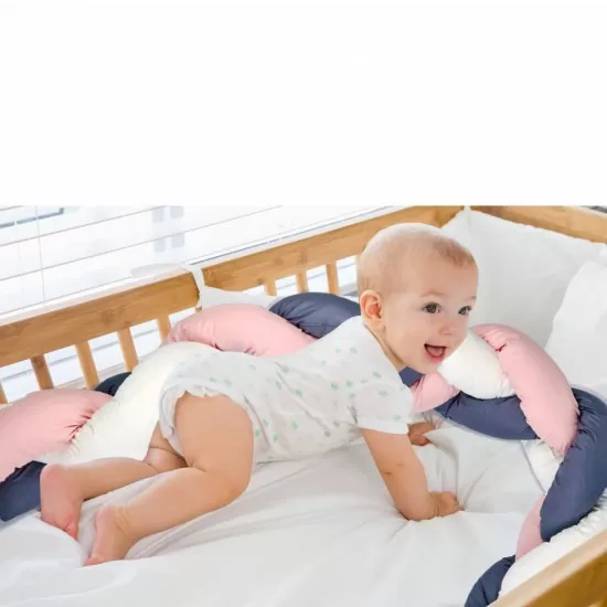Protectie laterala bumper impletit BabyJem Culoare Roz