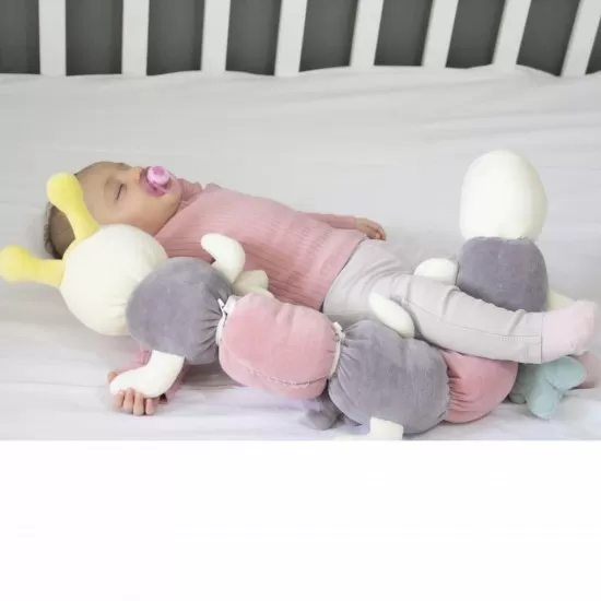Protectie laterala multifunctionala cu jucarii din plus BabyJem Caterpilar Culoare Roz