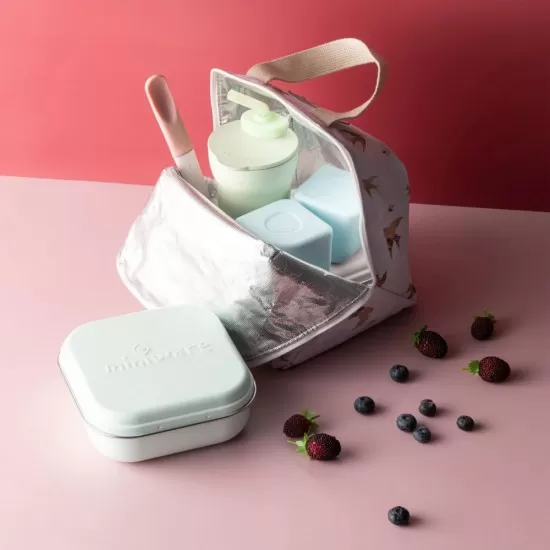 Set geanta termoizolanta Mealtote cu cutie Grow Bento Miniware Ready Go! Bento 4 piese Golden Swallow Set geanta termoizolanta Mealtote cu cutie Grow Bento Miniware Ready Go! Bento 4 piese Golden Swallow
