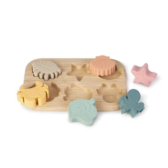 Puzzle din silicon alimentar cu baza din bambus Sea Life